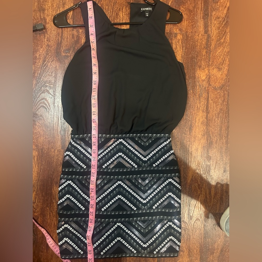 Express Women’s Black And Metallic Sequin  Sleeveless Dress Size Extra Small